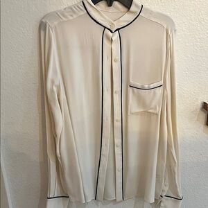 Alice + Olivia Black and Red Label Detail